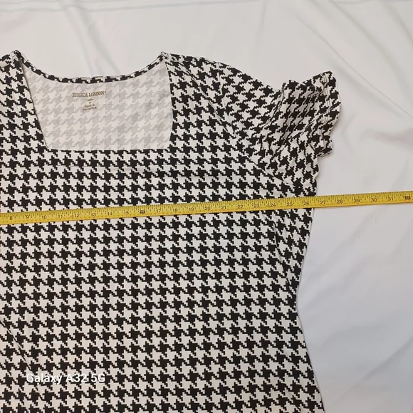Jessica London Women Size 1X Black and White Houndstooth Blouse - Picture 8 of 12